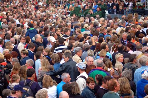 Folkmassa Redaktionell Arkivbild Bild Av Massa Konsert