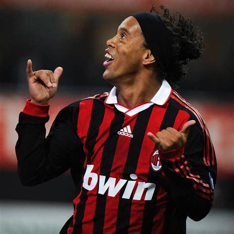 Ronaldinho Gaúcho 10Ronaldinho Ronaldinho wallpapers Football