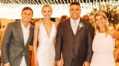 Parata Di Campioni Al Matrimonio Di Ronaldo C Anche Zanetti Foto