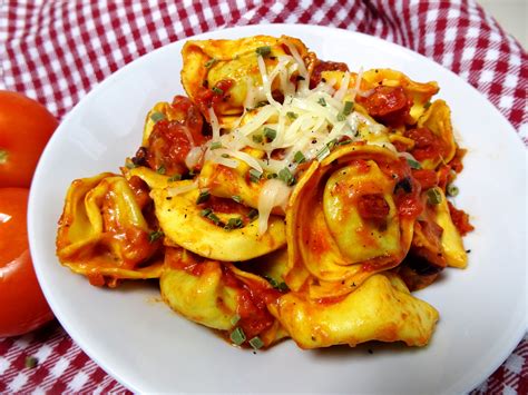 Tortellini Auflauf Vegetarisch Applethree Food Travel Games