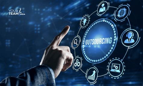 Common IT Outsourcing Challenges And Their Solutions