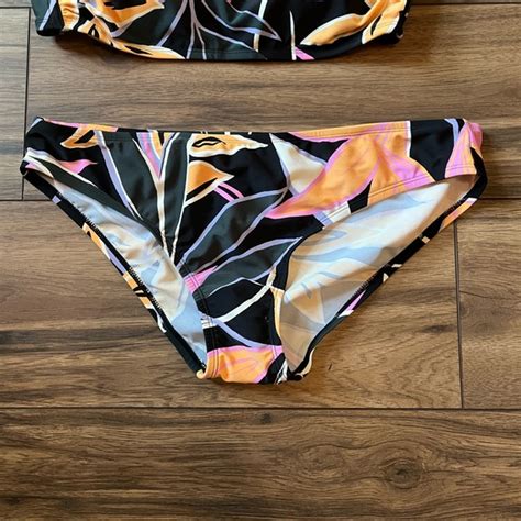 Kona Sol Swim Nwt Kona Sol Tropical Floral Bandeau Bikini Top And Bottoms Poshmark