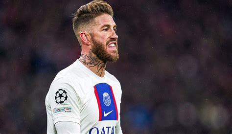 Psg Bietet Sergio Ramos Offenbar Neuen Vertrag An