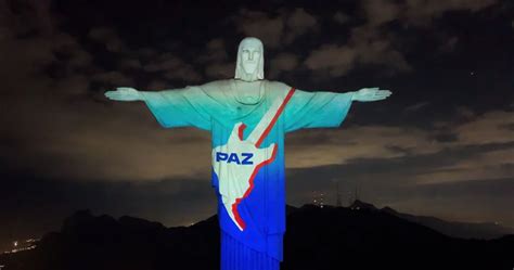 Cristo Redentor Se Veste Cores E Guitarra Do Rock In Rio A R Dio