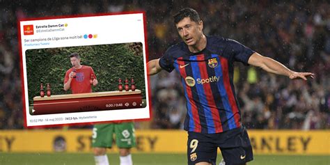 Robert Lewandowski świętuje tytuł w nowej reklamie Gra na butelce WIDEO