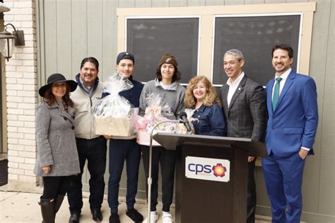 CPS Energy Celebrates Weatherization Of 30 000 Homes Community Impact