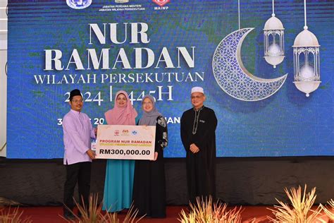 Nur Ramadan Santuni Asnaf Dan Pelajar Tahfiz Wilayahku