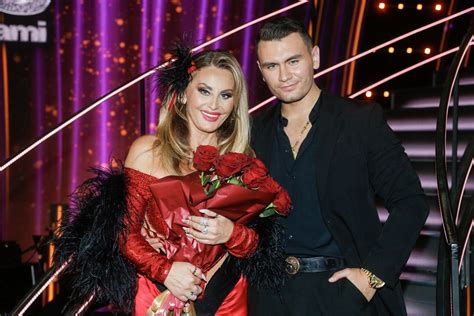 Dagmara Ka Mierska I Marcin Hakiel W Dancing With The Stars