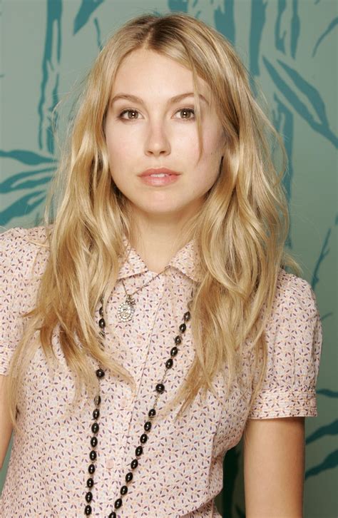 Picture Of Sarah Carter