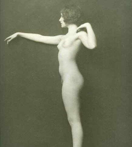 Naked Paulette Goddard Added By Crispiniano