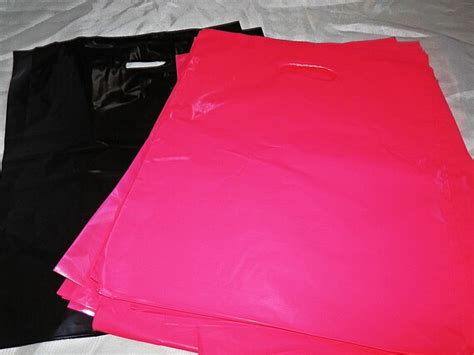 100 12x15 Glossy Black And Pink Plastic Merchandise Bags