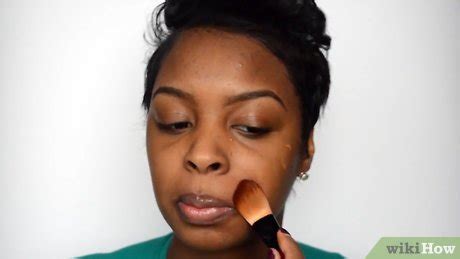 How to Contour and Highlight on Dark Skin: 12 Steps