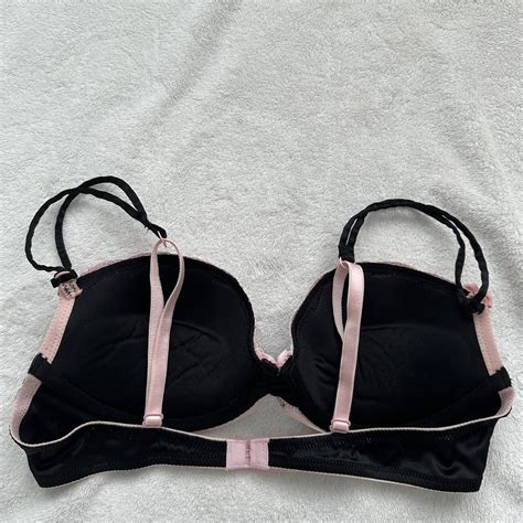 Victorias Secret Womens Black And Pink Bra Depop