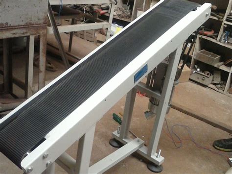 Inclined Flat Belt Conveyor At Rs Piece Telescopic Conveyor