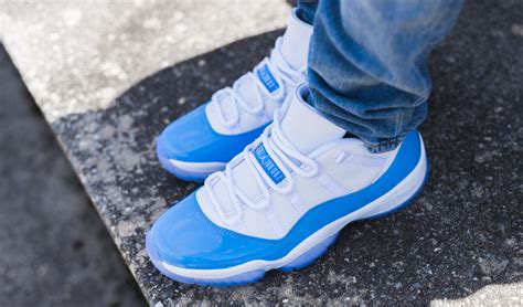 air jordan  retro  university blue detailed   review