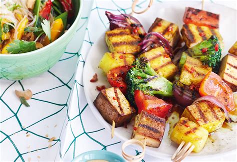 Tofu Gem Se Spie E Mit Erdnussdip Und Glasnudelsalat Frisch Gekocht