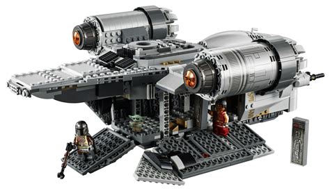 Lego Star Wars The Razor Crest Encore Des Visuels Officiels