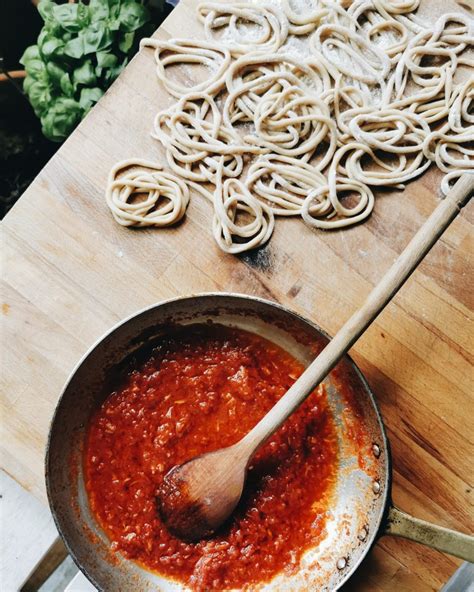 Pici All Aglione Tuscany S Rustic Pasta Al Pomodoro Emiko Davies