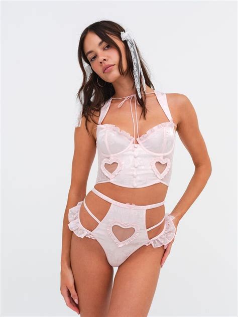 25 Sexy Valentine S Day Lingerie Ideas For 2024