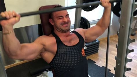 Klata Barki Biceps Triceps Trening Calosciowy Rafal Szuwar