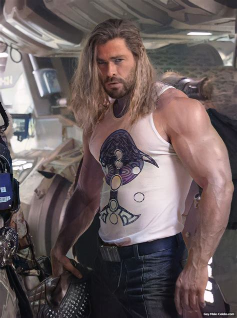 Chris Hemsworth Sexy Behind Scene Of Thor Love And Thunder The Men Men