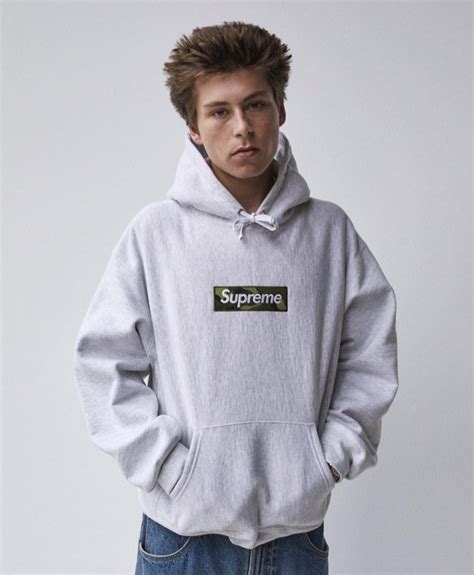 Supremeシュプリーム ジャパン公式オンラインショップってどこ公式以外に買えるところは SMADAN