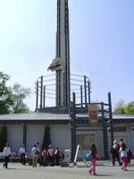 Anubis Free Fall Tower Holiday Park Freizeitpark Welt De