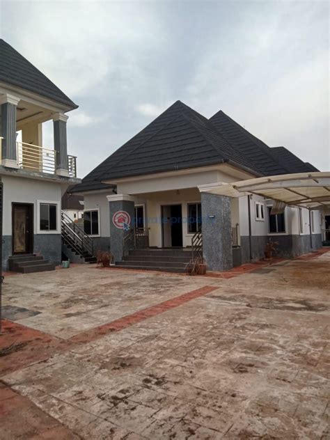 For Sale 4 Bedroom Bungalow Federal Housing Estate Asaba Asaba Delta