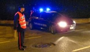 Rho Giovane In Fuga Dai Carabinieri Si Schianta Contro Un Muro Prima