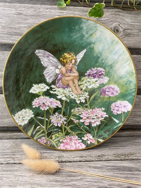 Vintage Flower Fairy Wall Plate The Candytuft Fairy Third Issue