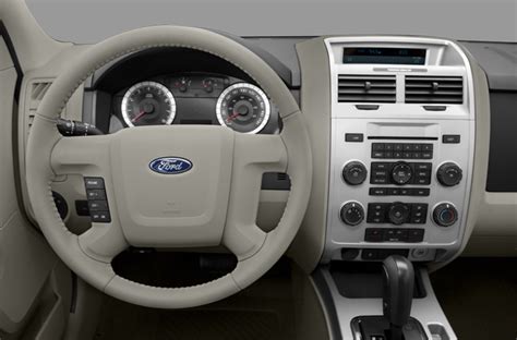 2012 Ford Escape - Specs, Prices, MPG, Reviews & Photos | Cars.com