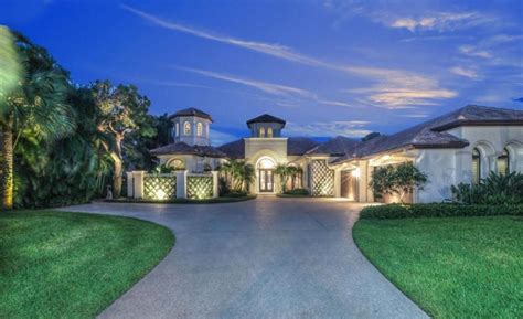 $6 Million Mediterranean Waterfront Home In Jupiter, FL | Homes of the Rich