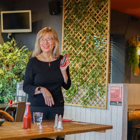 S02 E06: How and Why to Go Sugar-Free with Marijana Dragojevic ...
