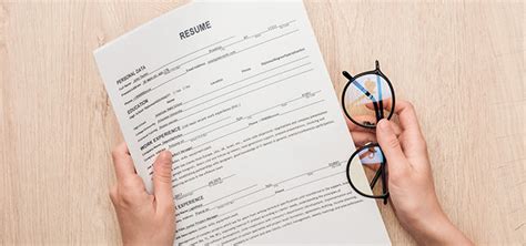 Tips On Spring Cleaning Your Resume