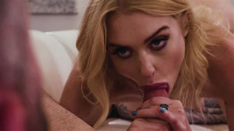 Babe With Tiny Tits Came To Pornographer To Do It Like In Porn PornID XXX