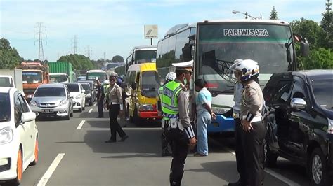 Rencana Bus Gratis Di Puncak Untuk Atasi Macet Selama Libur Natal Dan