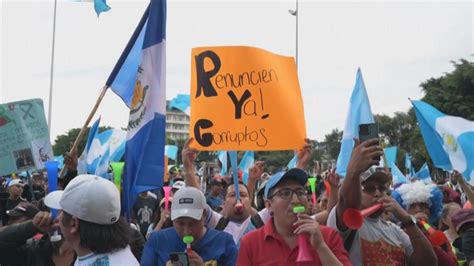 Fuera Golpistas Guatemaltecos Protestan Contra Fiscal General Hispantv