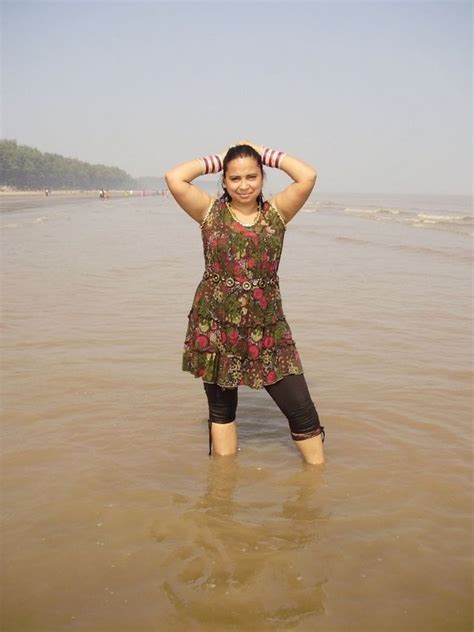 BHABI POSING HER BOOB AND PUSSY PICS GroSileny Pics HD SD