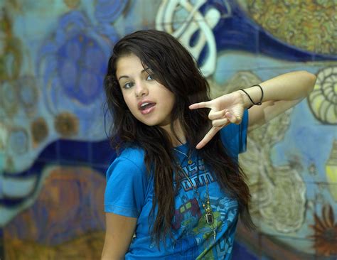 Selena Gomez Age - Best Celebrity Gossip Sites 2025