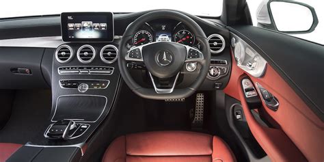 Mercedes C-Class Coupe (2015-2017) Interior & Infotainment | carwow