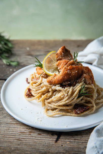 Sun Dried Tomato Salmon Pasta Lazy Hunter Food Recipes