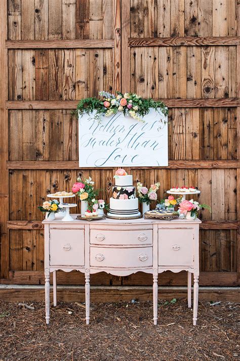 26 Inspiring Chic Wedding Food And Dessert Table Display Ideas