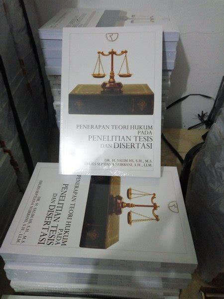 Jual Buku Penerapan Teori Hukum Pada Penelitian Disertasi Dan Tesis