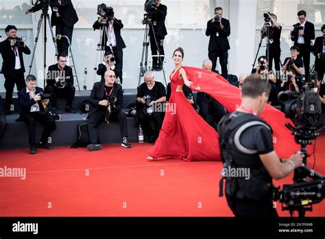 Il Cast Di Bones And All Sul Red Carpet Di Venezia 79 La Biennale Di