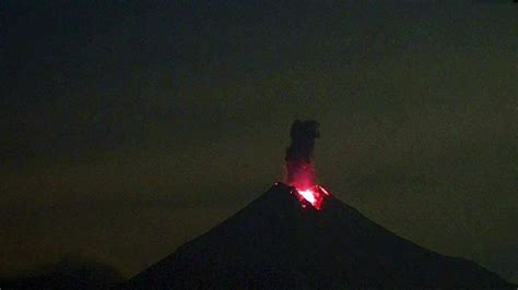 Mexicos Colima Volcano Spews Ash Video Dailymotion