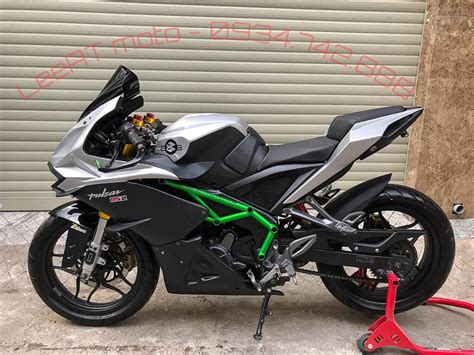 Bajaj Pulsar Rs Converted Into A Kawasaki H Bikesrepublic