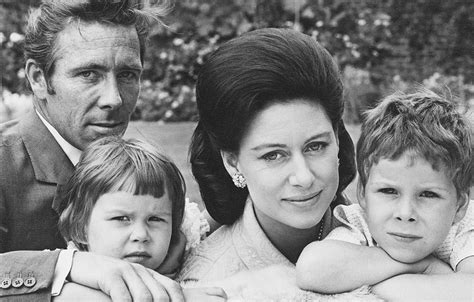 NP_RY033 : HRH Princess Margaret and family - Iconic Images