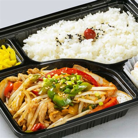 「肉野菜炒め弁当（緑茶付き）」を、potluck（ポットラック）で楽しもう