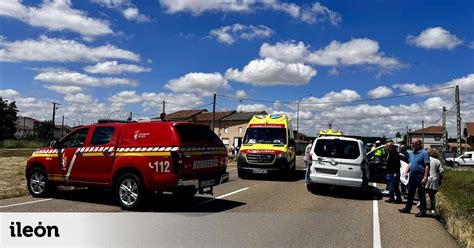 Un Fallecido Tras El Choque Frontal De Dos Turismos En La Carretera Que