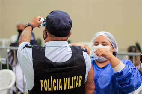 Dos Servidores Da Seguran A P Blica Tomaram Primeira Dose Contra